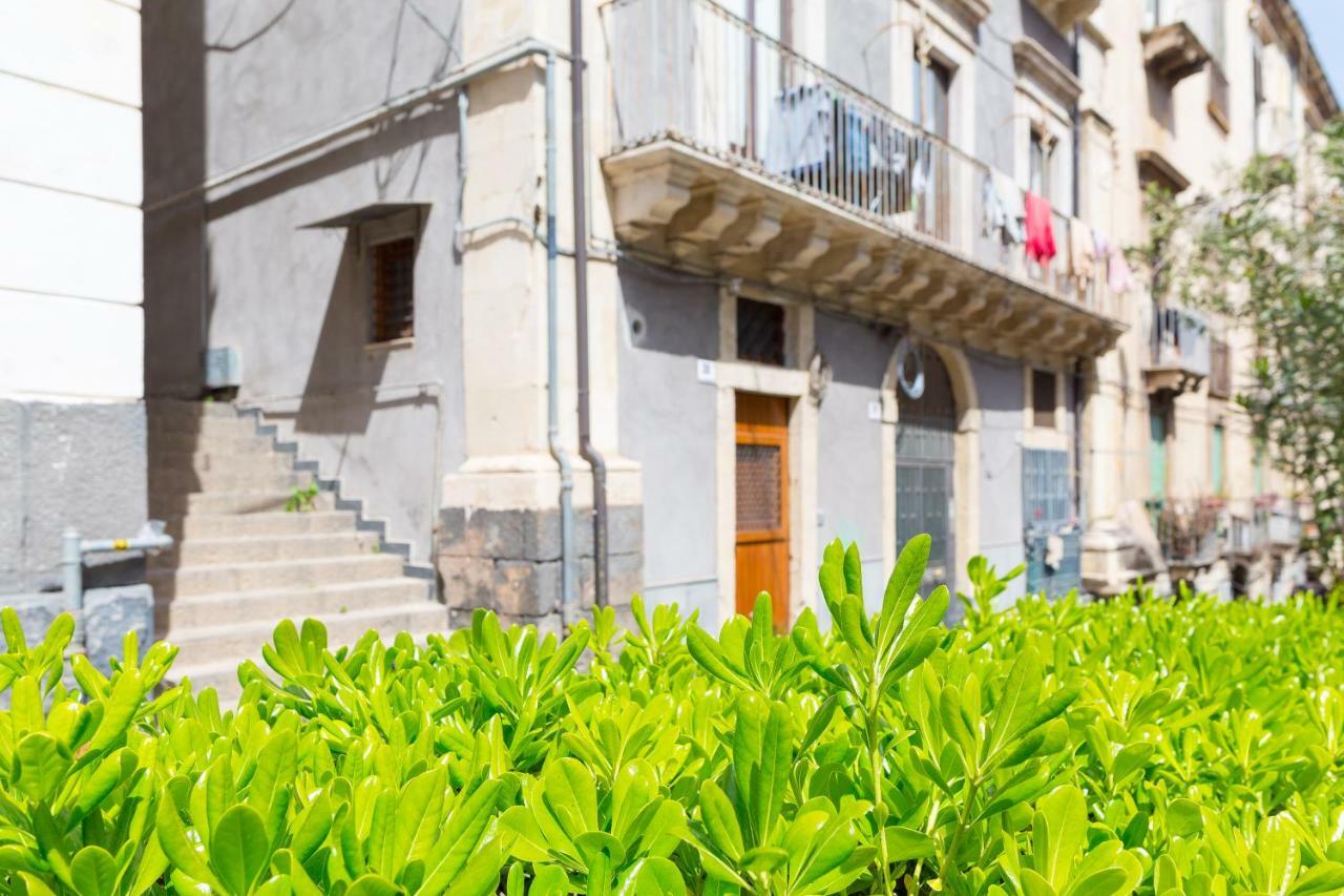 Apartament Ciraulo Catania Centro Storico Exterior foto